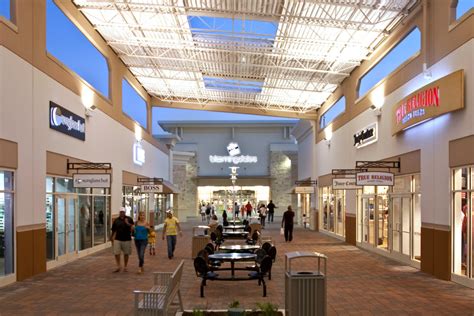 grand prairie outlets stores list.